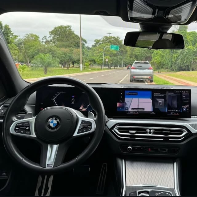 BMW 320I M SPORT - Imagem 8