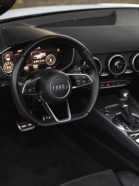 AUDI TT ROADSTER - Imagem 8