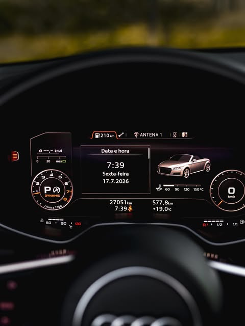 AUDI TT ROADSTER - Imagem 9