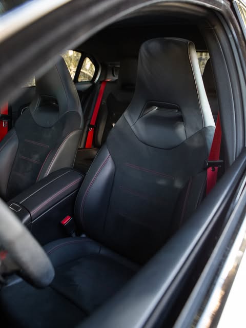 MERCEDES-BENZ A45 AMG S - Imagem 12