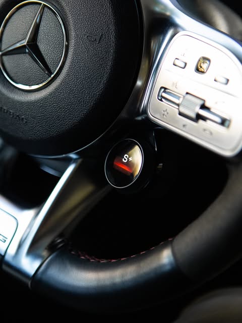 MERCEDES-BENZ A45 AMG S - Imagem 14