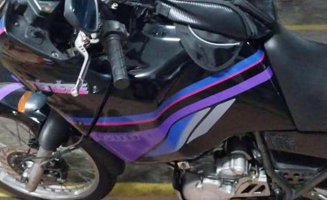 YAMAHA XT 600 Z TÉNÉRÉ - Imagem 4
