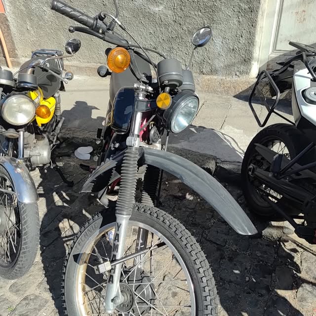 YAMAHA DT - Imagem 4