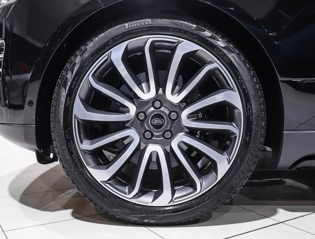 LAND ROVER RANGE ROVER VOGUE SV AUTOBIOGRAPHY LONG WHEELBASE - Imagem 4