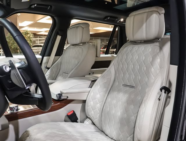 LAND ROVER RANGE ROVER VOGUE SV AUTOBIOGRAPHY LONG WHEELBASE - Imagem 6