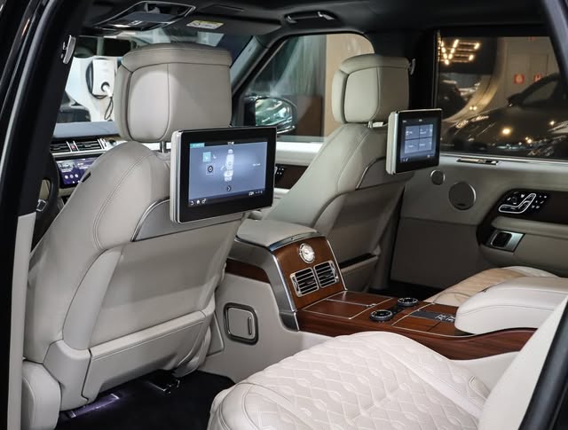 LAND ROVER RANGE ROVER VOGUE SV AUTOBIOGRAPHY LONG WHEELBASE - Imagem 8