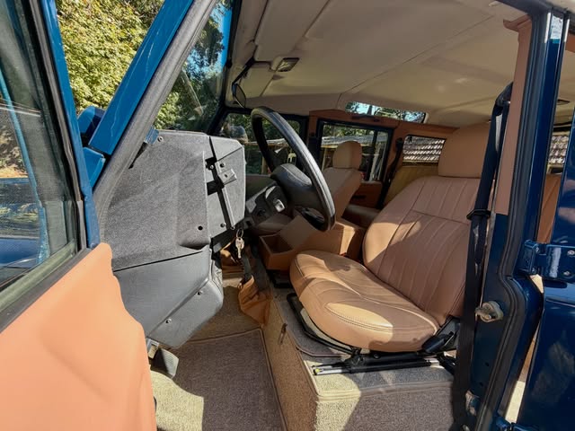 LAND ROVER DEFENDER - Imagem 13