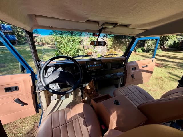 LAND ROVER DEFENDER - Imagem 16