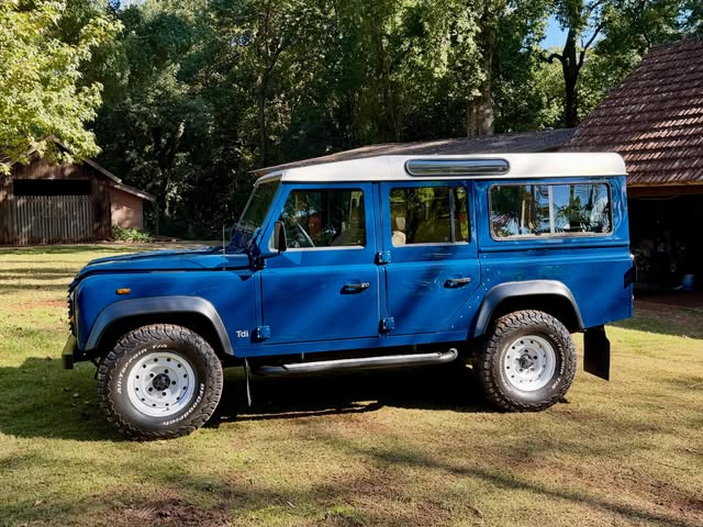 LAND ROVER DEFENDER - Imagem 17