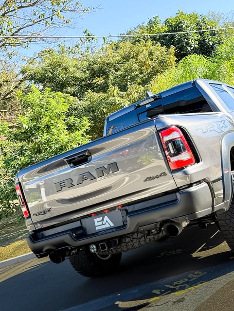 RAM 1500 TRX - Imagem 13