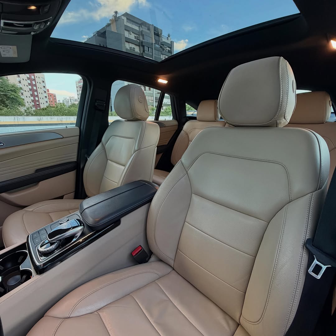 MERCEDES-BENZ GLE-400 - Imagem 10