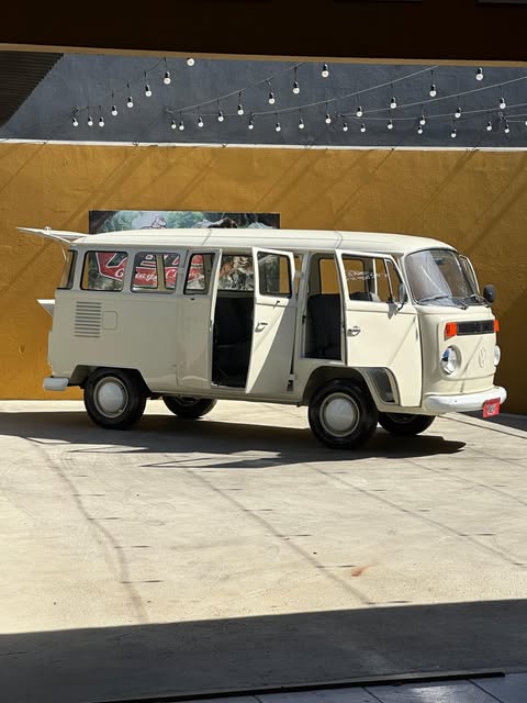 VOLKSWAGEN KOMBI - Imagem 13