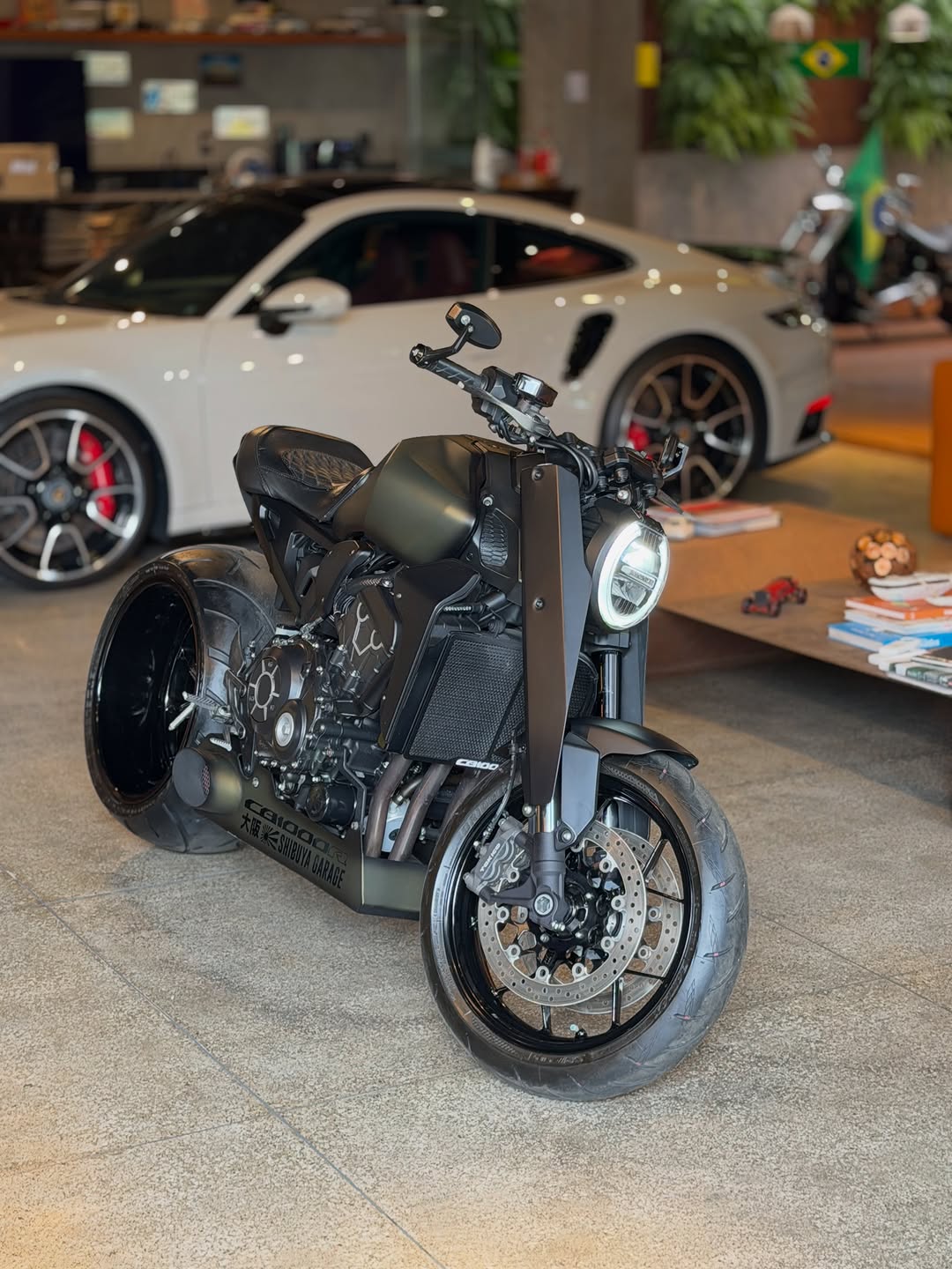 HONDA CB1000 R - Imagem 2