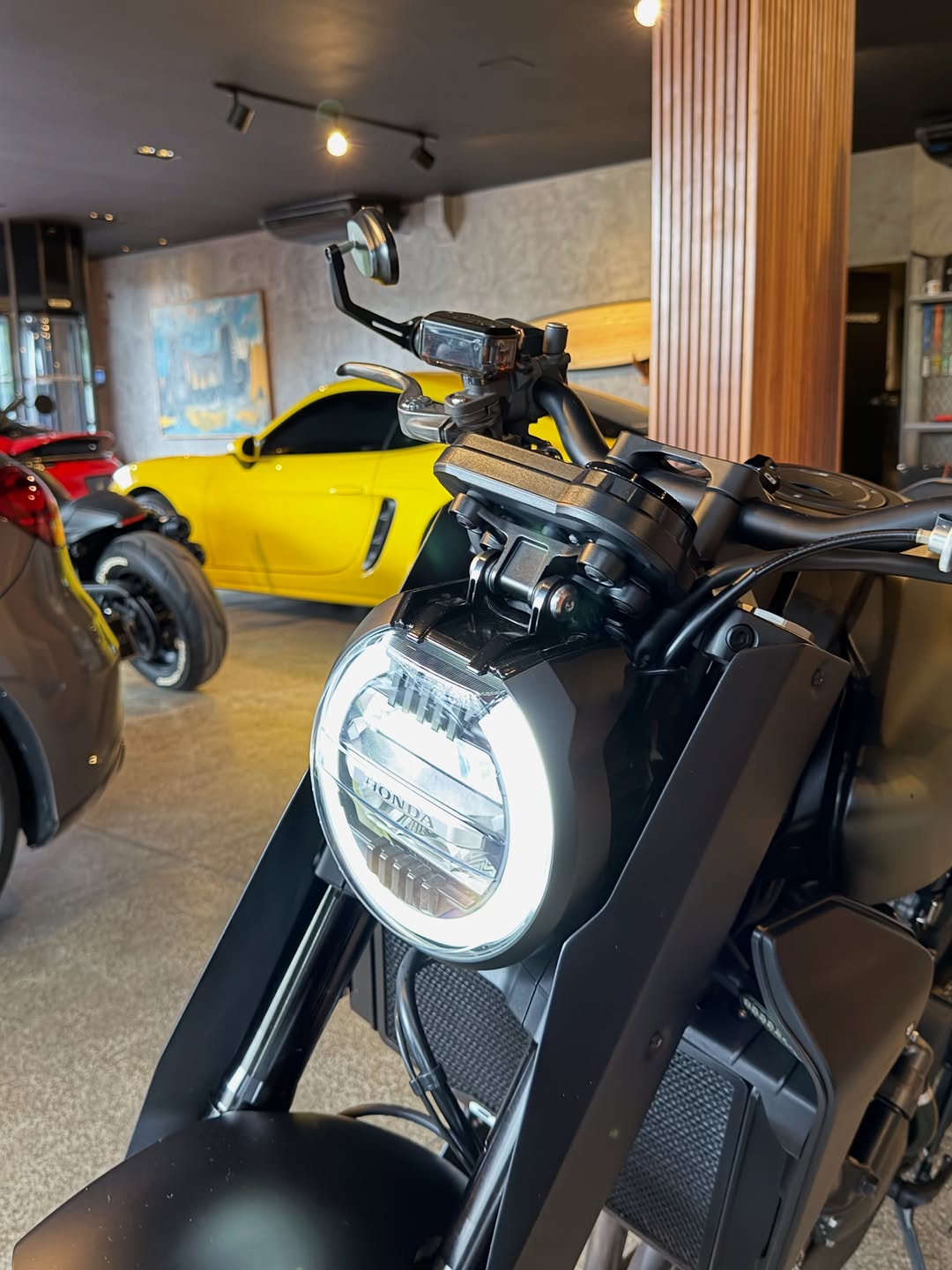 HONDA CB1000 R - Imagem 16