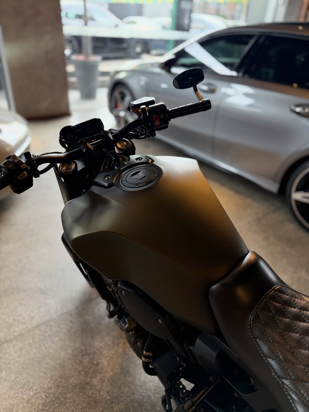 HONDA CB1000 R - Imagem 9