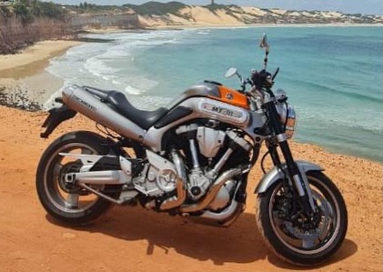 YAMAHA MT-01 - Imagem 3