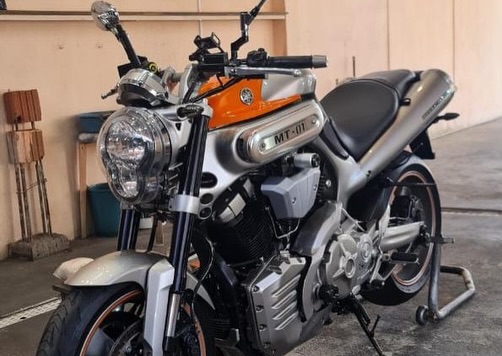 YAMAHA MT-01 - Imagem 4