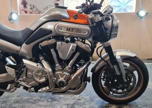 YAMAHA MT-01 - Imagem 6