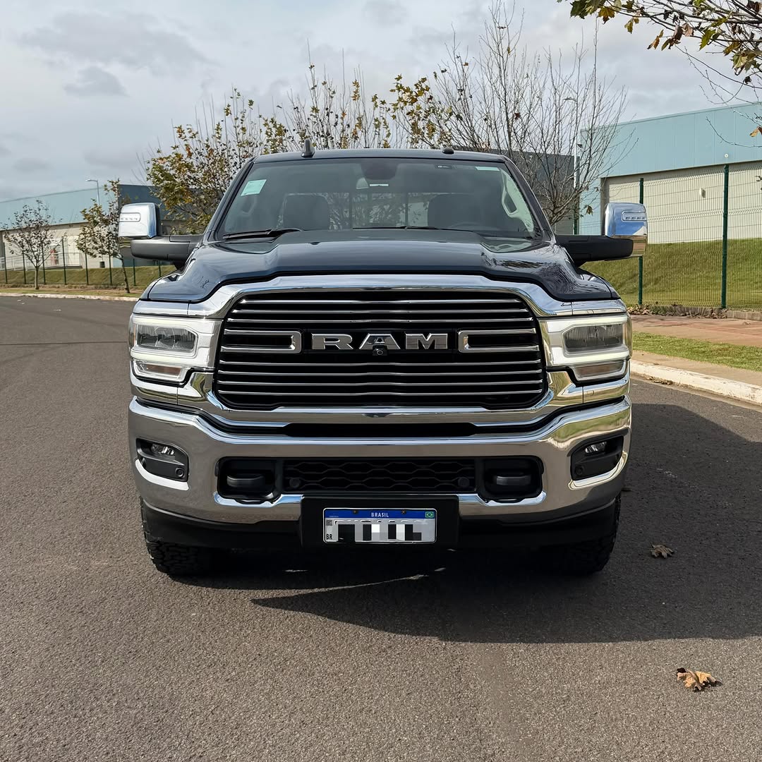 RAM 2500 LARAMIE - Imagem 3