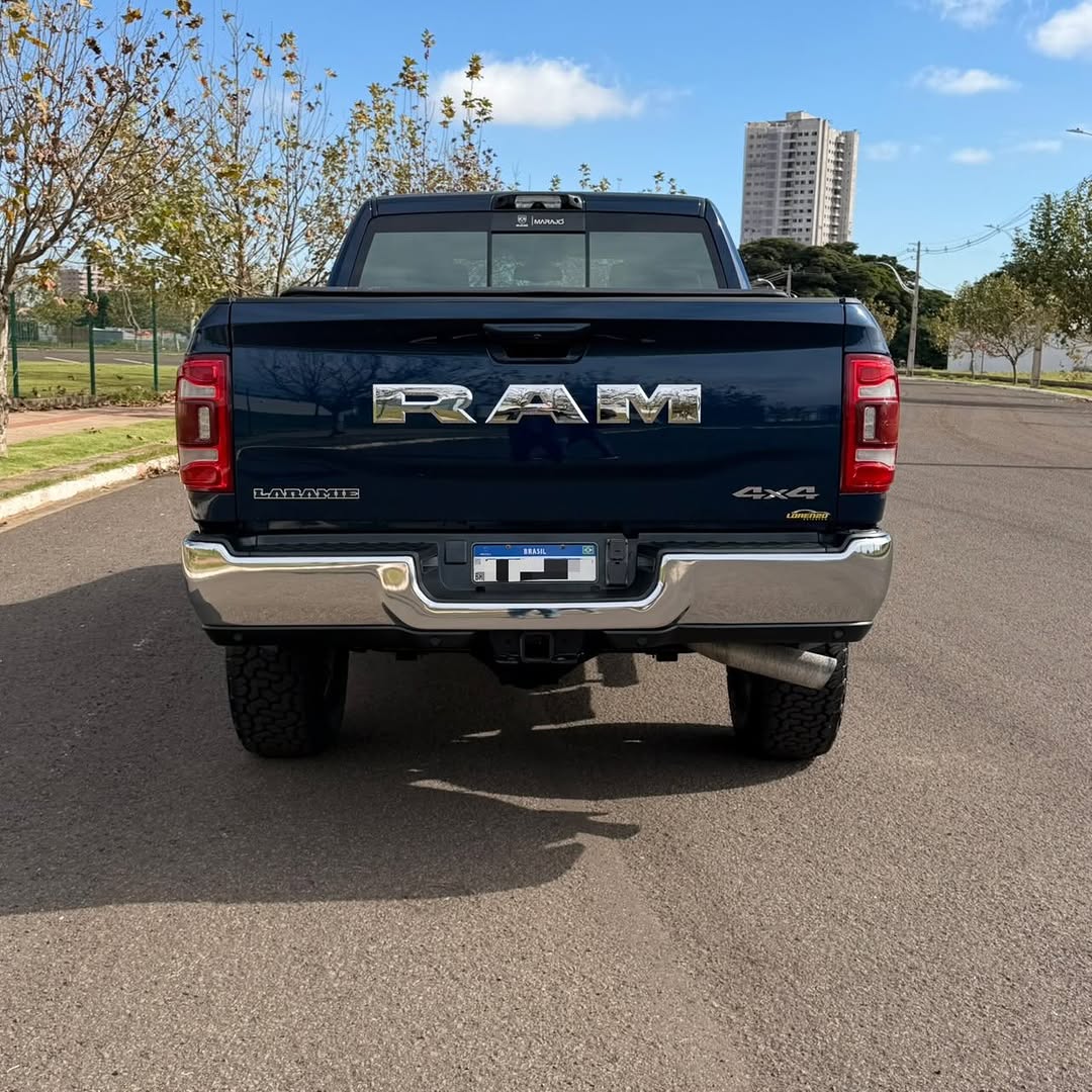 RAM 2500 LARAMIE - Imagem 6
