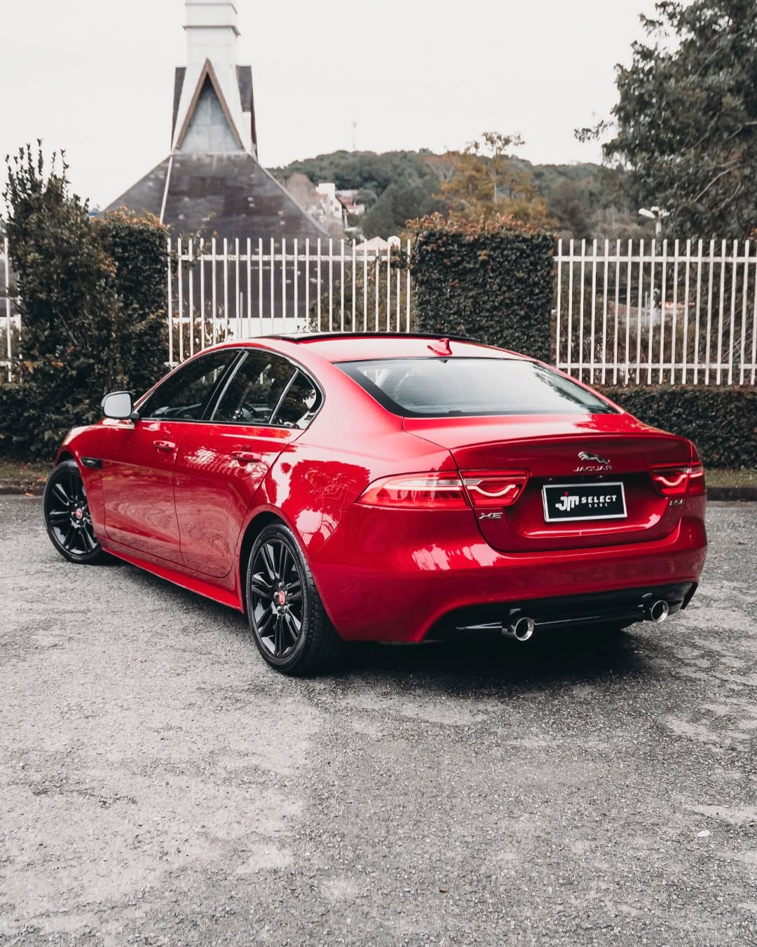 JAGUAR XE R-SPORT - Imagem 2