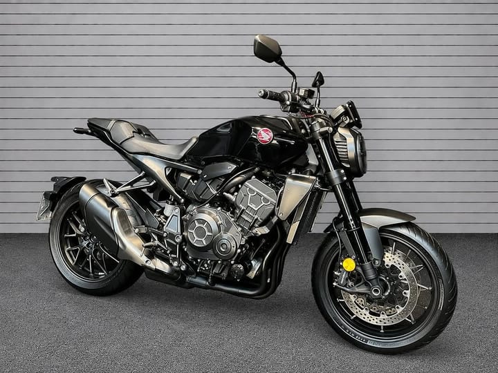 HONDA CB 1000 R BLACK EDITION