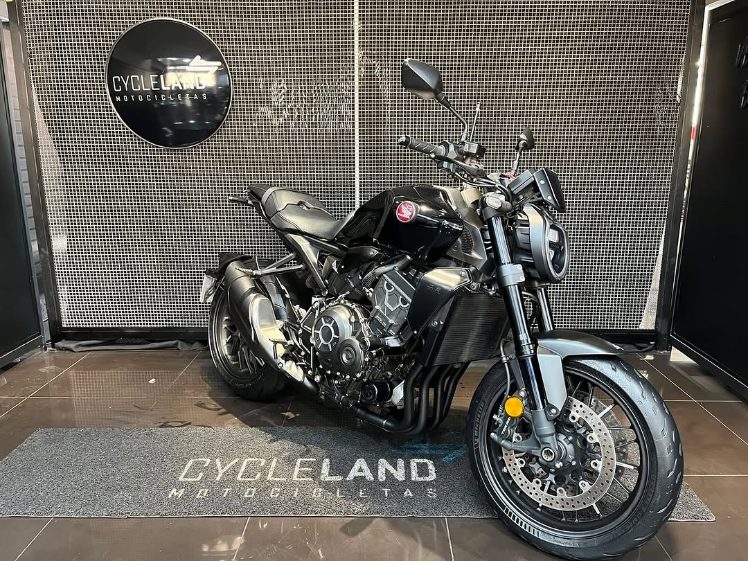HONDA CB 1000 R BLACK EDITION - Imagem 5