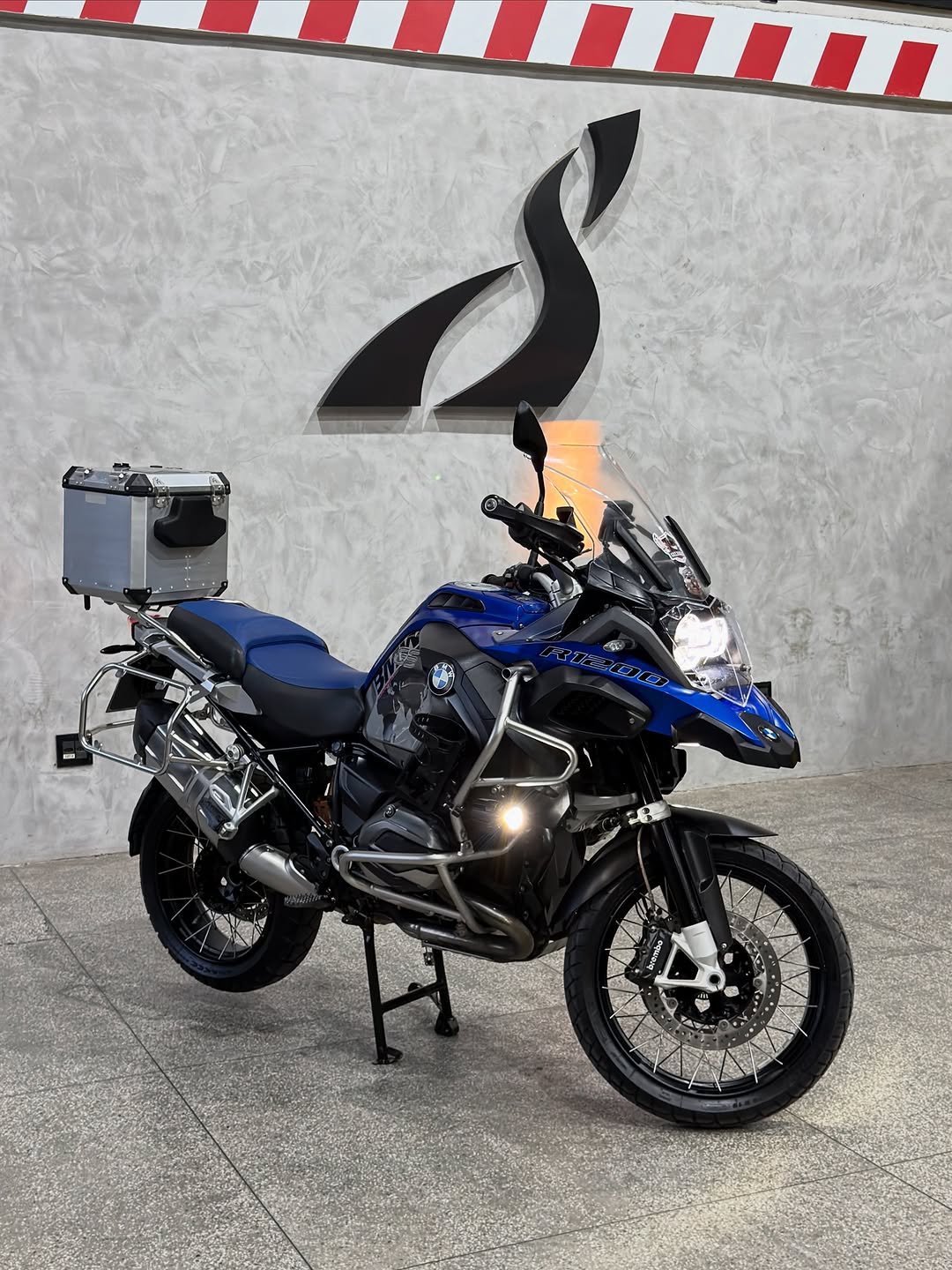 BMW R1200 GS ADVENTURE - Imagem 1