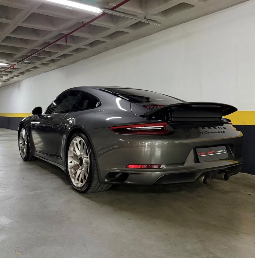 PORSCHE 911 GTS - Imagem 5