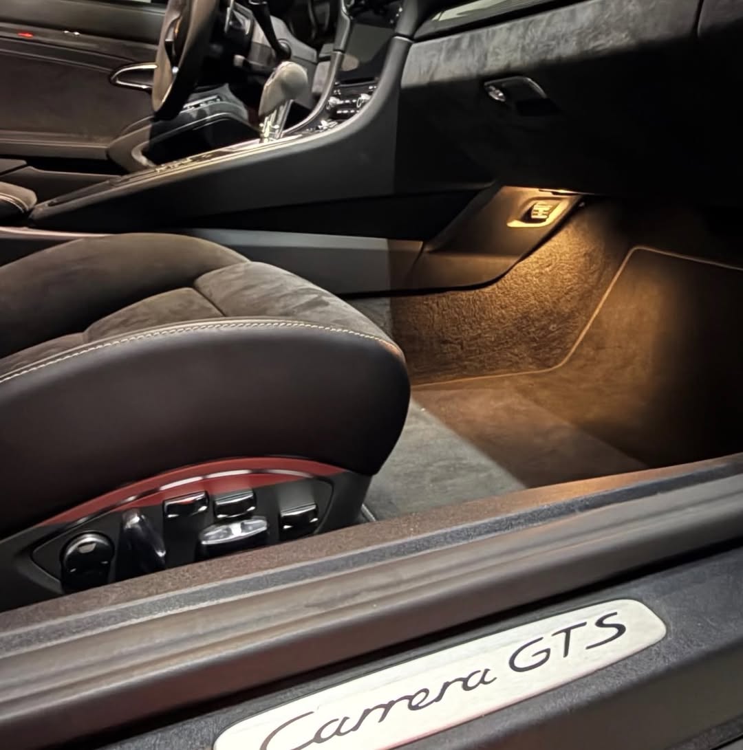 PORSCHE 911 GTS - Imagem 10