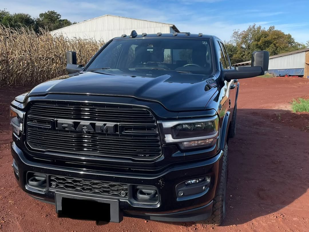 RAM 3500 LARAMIE NIGHT EDITION - Imagem 2