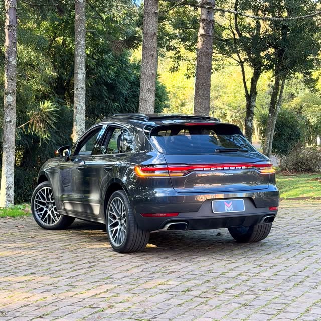 PORSCHE MACAN 2.0 TURBO - Imagem 1