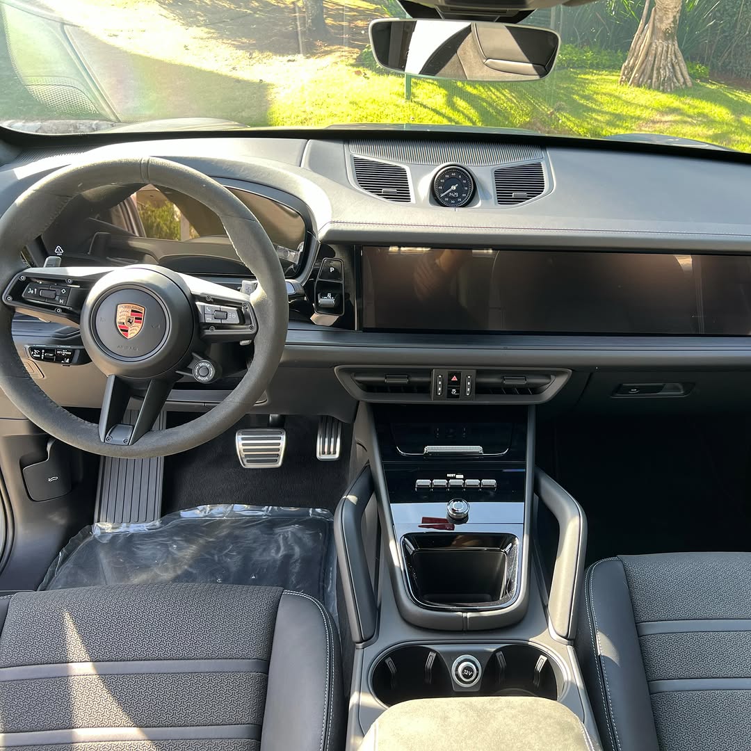 PORSCHE CAYENNE GTS COUPÉ - Imagem 7
