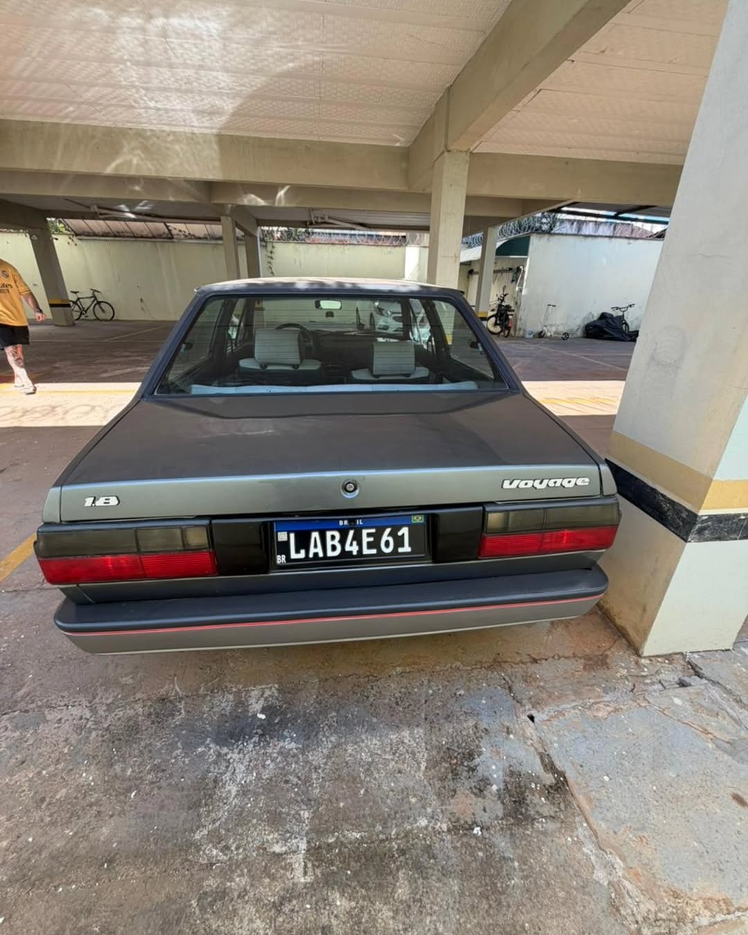 VOLKSWAGEN VOYAGE - Imagem 7