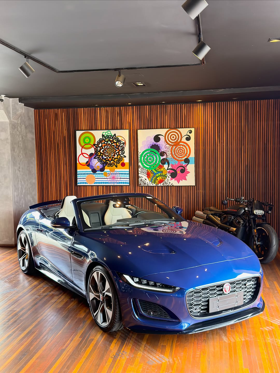 JAGUAR F-TYPE P300 R-DYNAMIC CABRIO - Imagem 14
