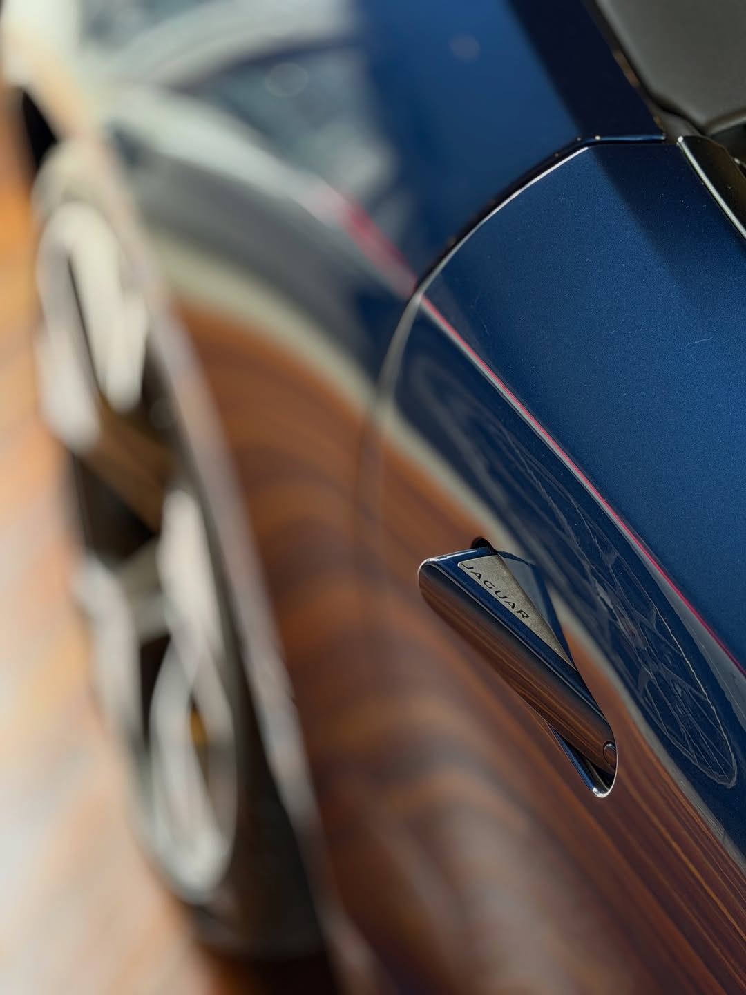 JAGUAR F-TYPE P300 R-DYNAMIC CABRIO - Imagem 16