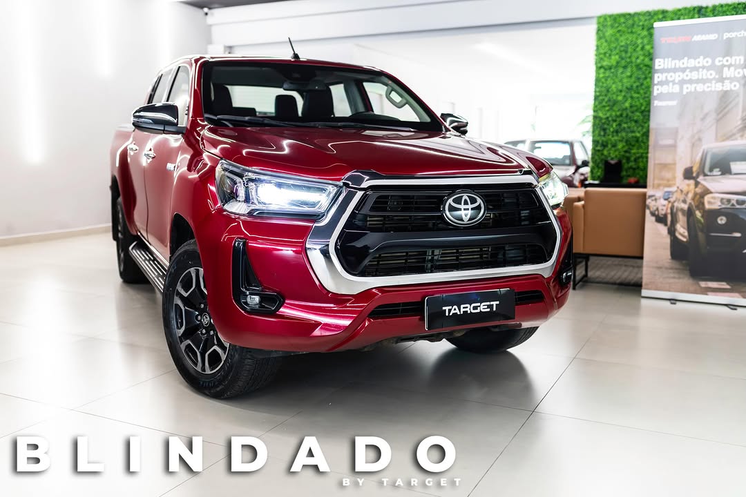 TOYOTA HILUX SRX - Imagem 1