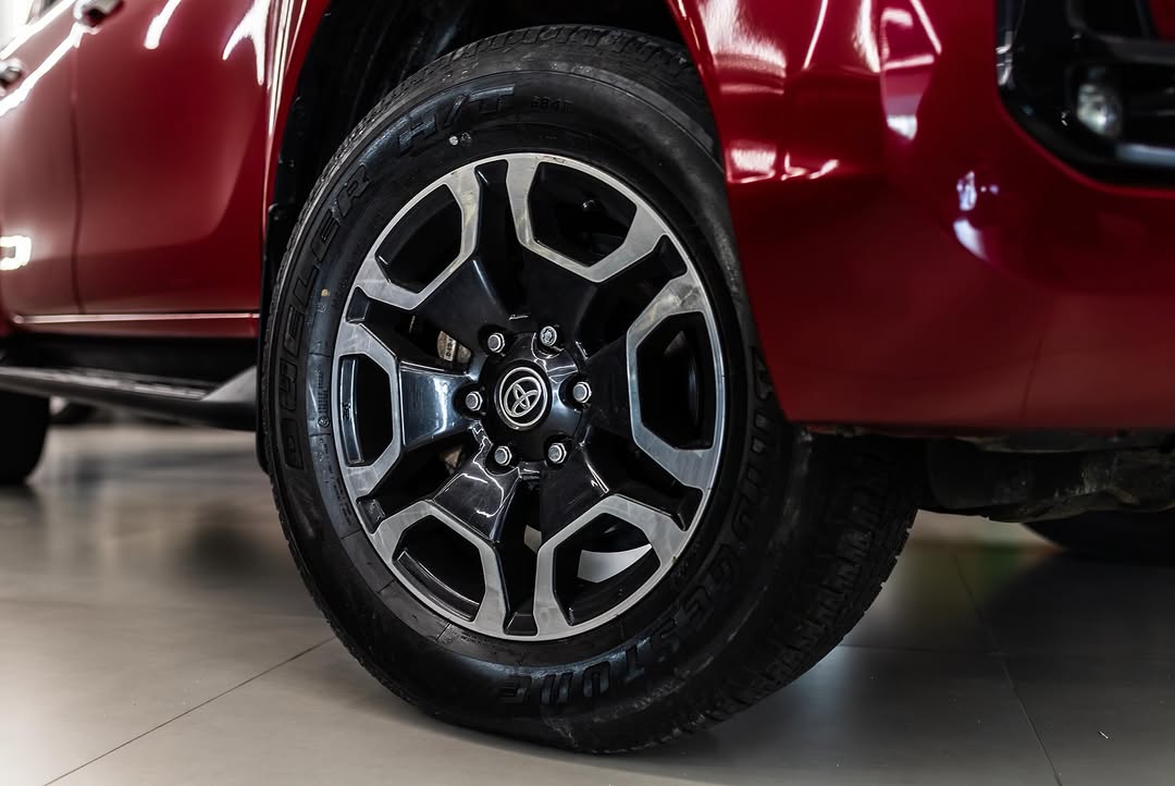TOYOTA HILUX SRX - Imagem 3
