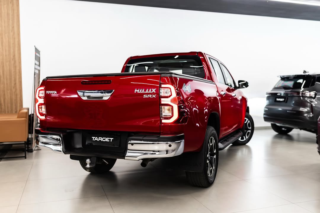 TOYOTA HILUX SRX - Imagem 10