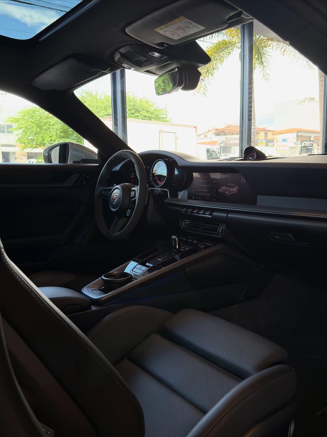 PORSCHE 911 CARRERA - Imagem 17