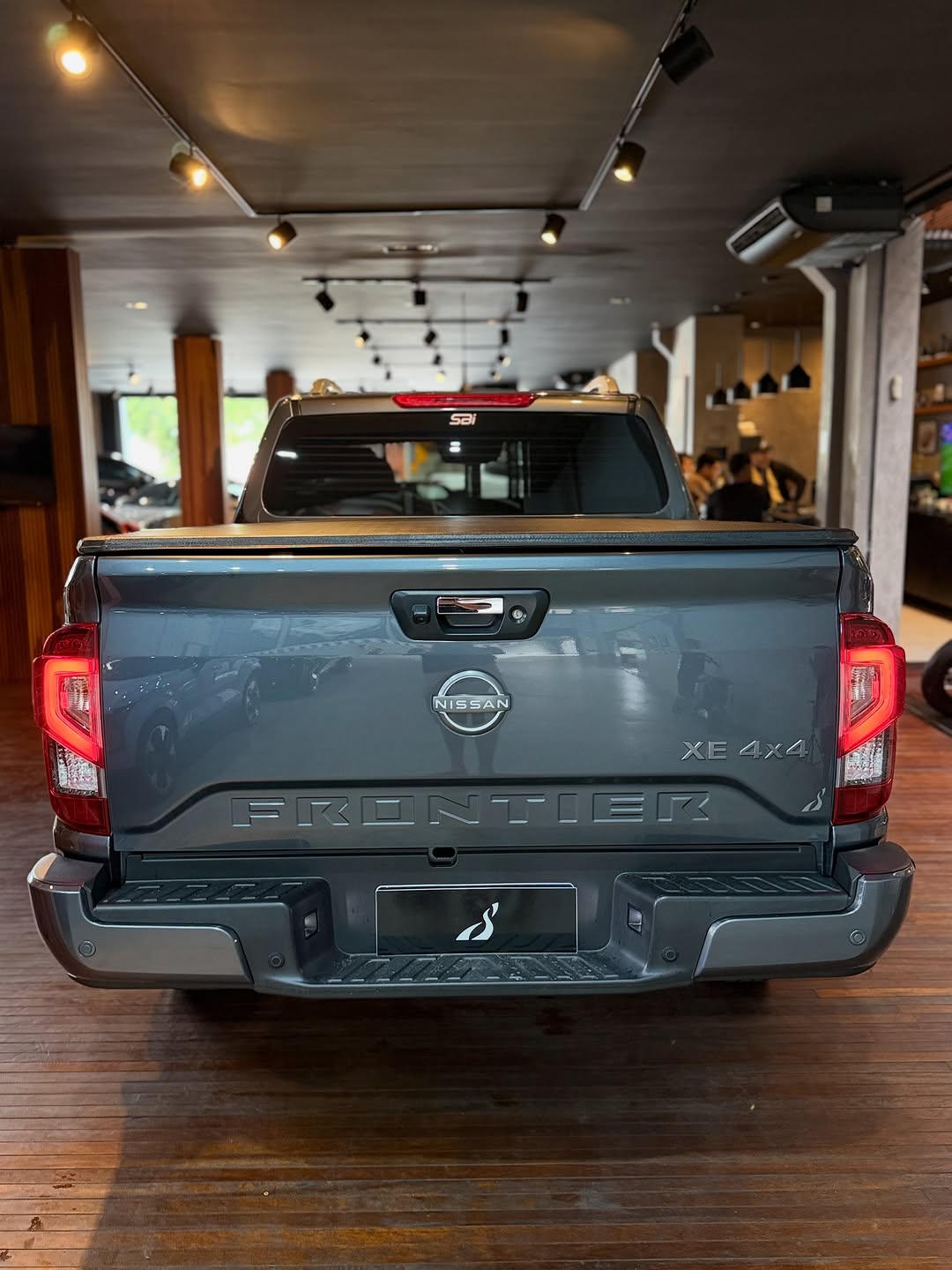 NISSAN FRONTIER XE 2.3 BI-TURBO - Imagem 5