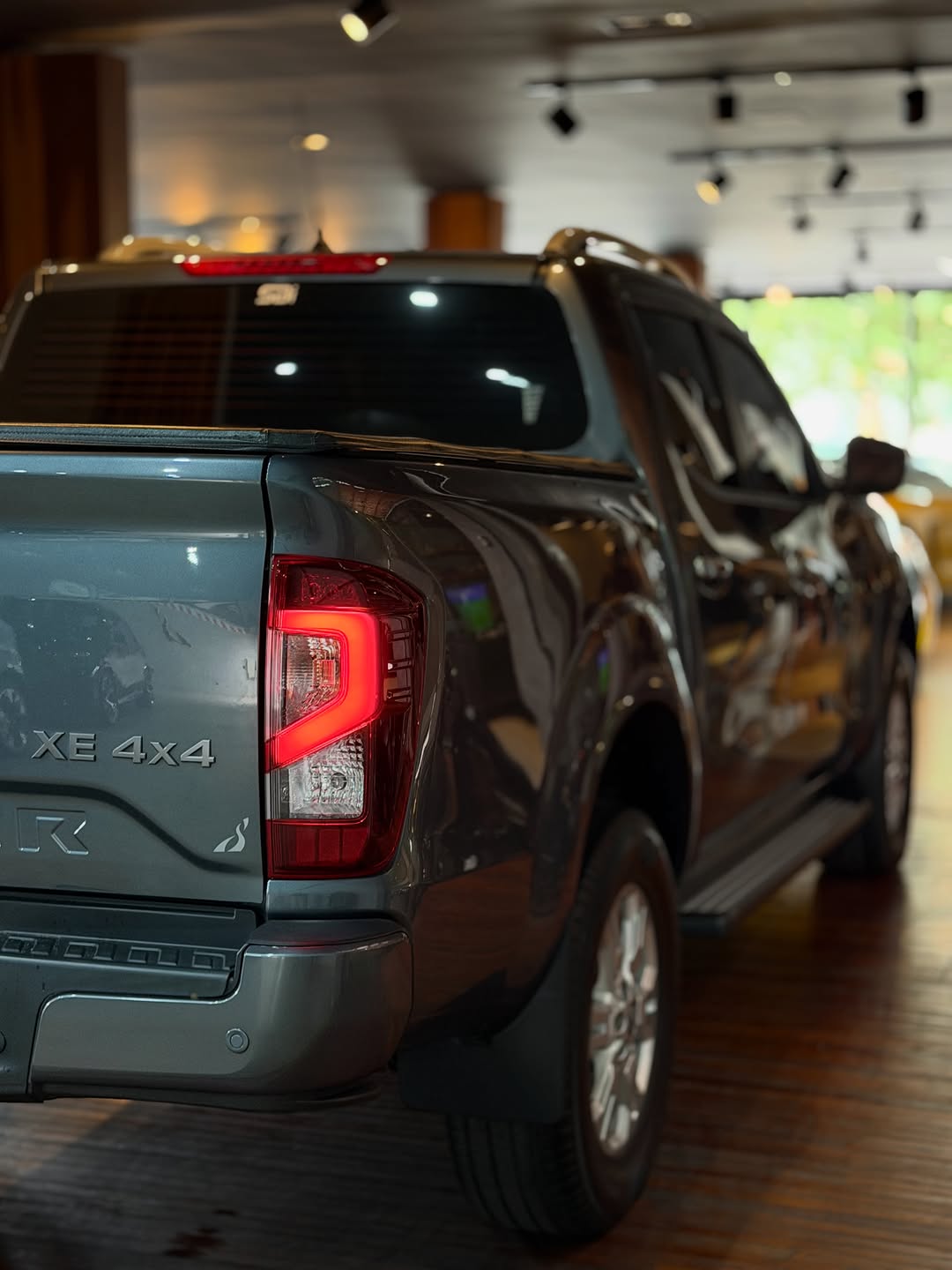 NISSAN FRONTIER XE 2.3 BI-TURBO - Imagem 6