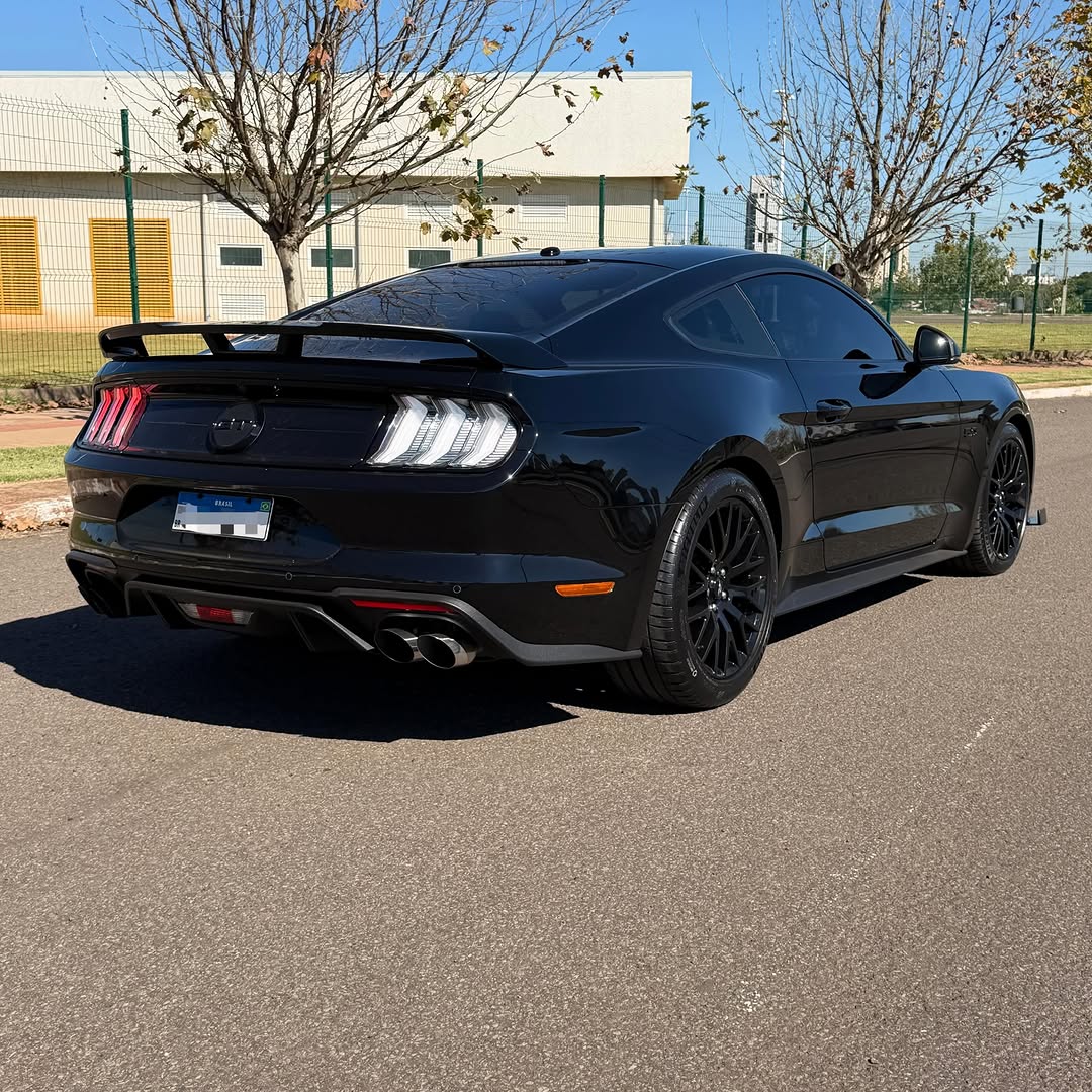 FORD MUSTANG GT - Imagem 12
