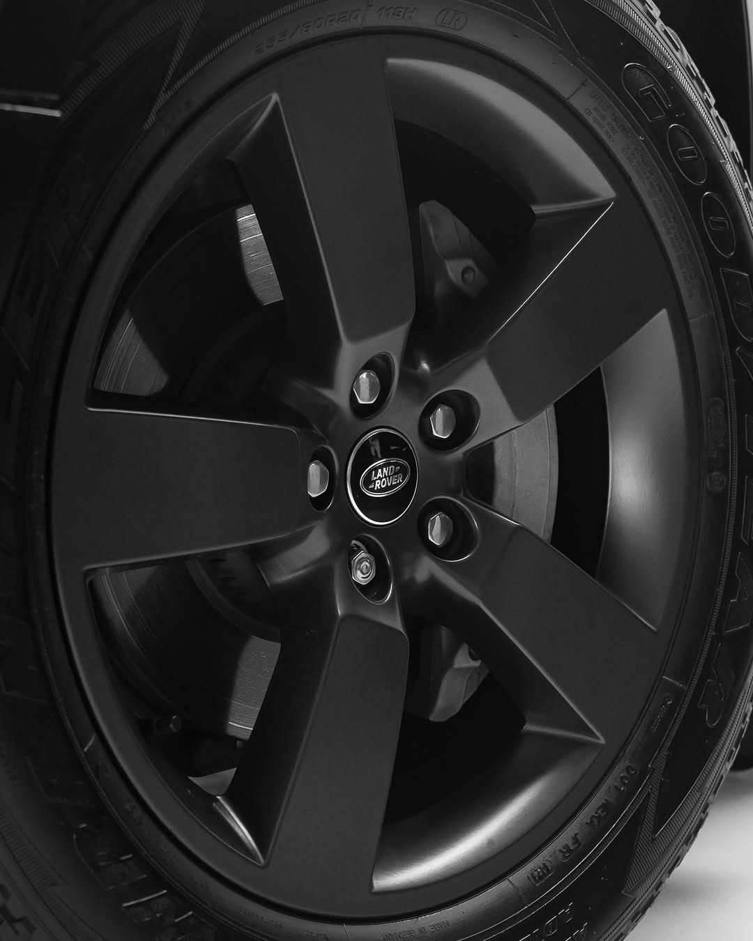 LAND ROVER DEFENDER SE X-DYNAMIC - Imagem 7