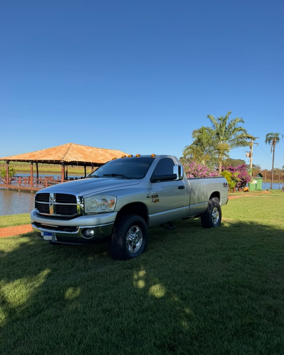 DODGE RAM 2500 SLT - Imagem 3