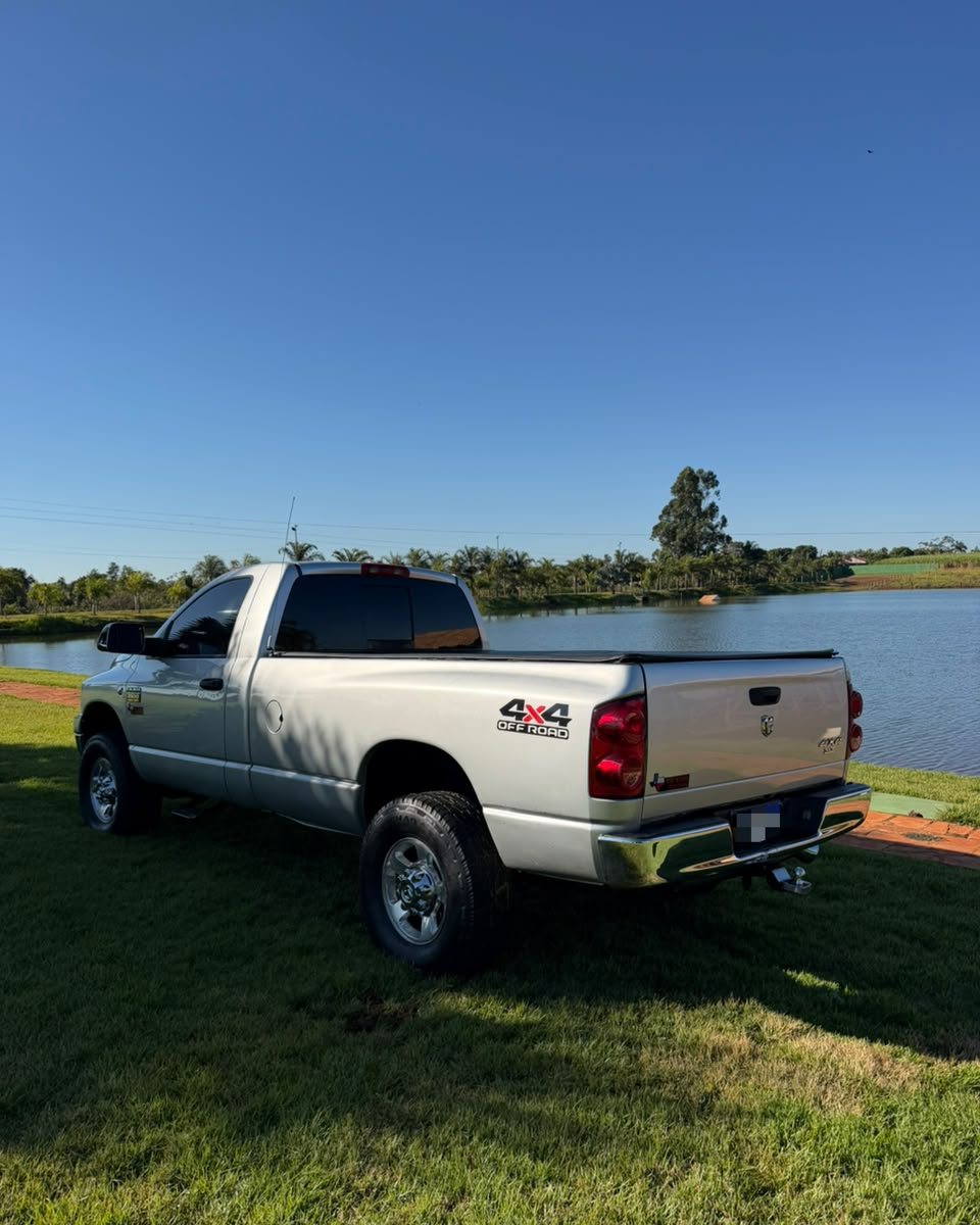 DODGE RAM 2500 SLT - Imagem 7