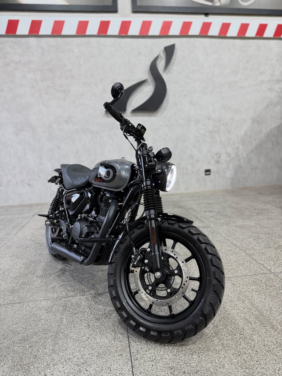 ROYAL ENFIELD HUNTER 350 - Imagem 11