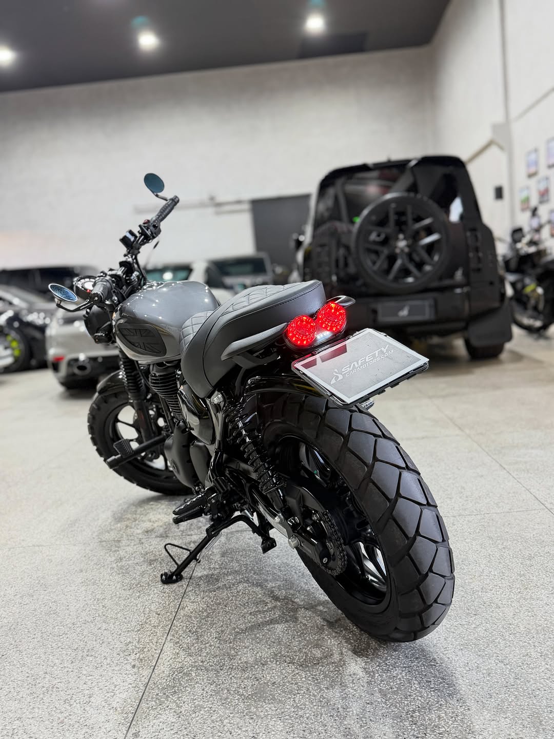 ROYAL ENFIELD HUNTER 350 - Imagem 12