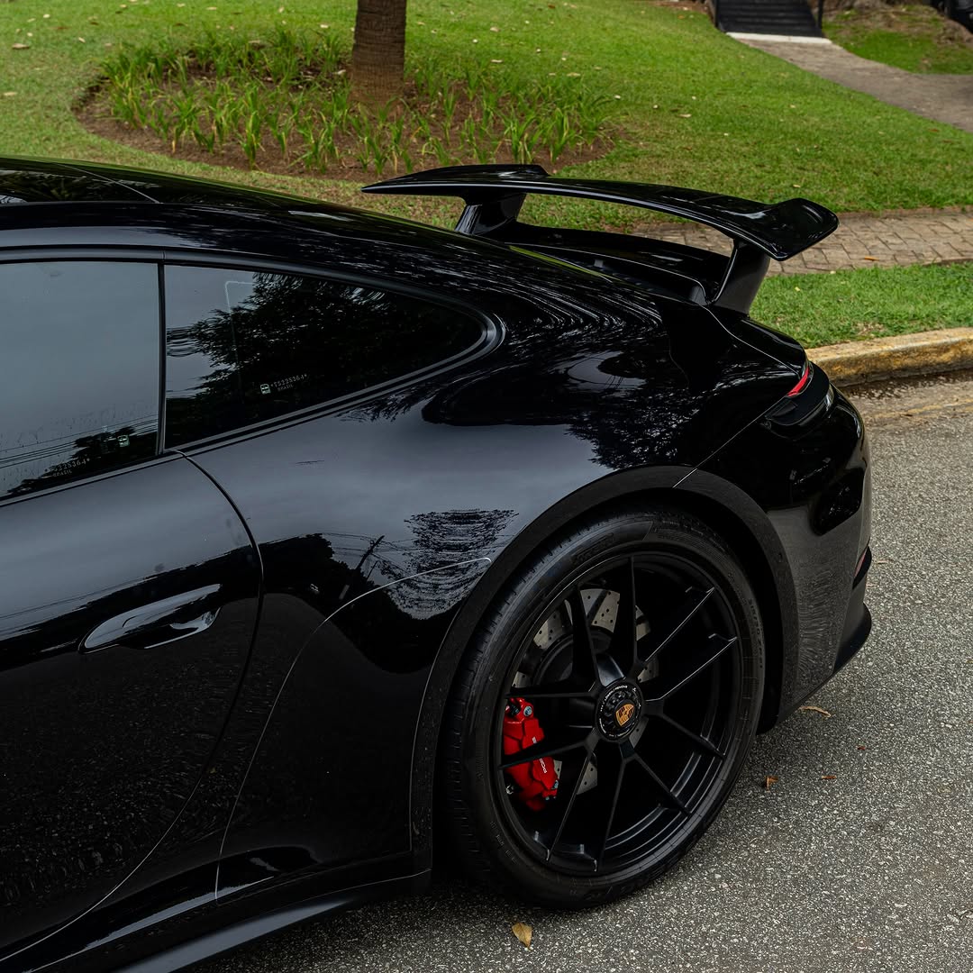 PORSCHE 911 CARRERA GTS - Imagem 2