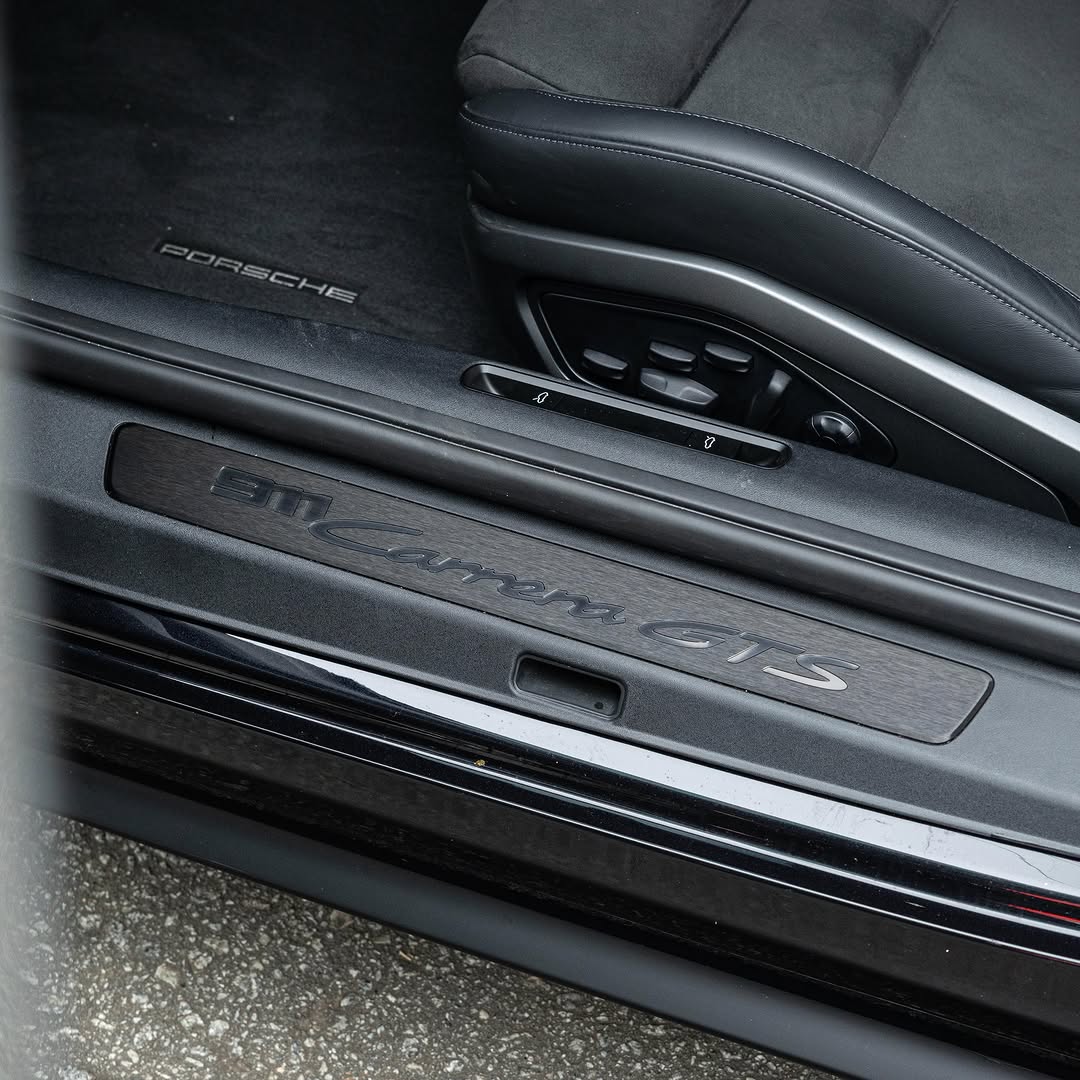 PORSCHE 911 CARRERA GTS - Imagem 12